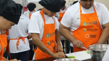 Escola de Gastronomia oferta 200 vagas para cursos gratuitos voltados para Páscoa