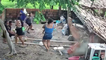 Telhado desaba sobre família em Granja, no Ceará, e deixa 10 feridos; veja vídeo do momento