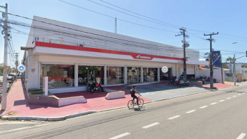 Concessionária de motos realiza mutirão de empregos com mais de 100 vagas em Fortaleza e Caucaia