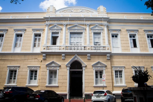 Prefeitura de Fortaleza assume gestão temporária da Santa Casa de Misericórdia