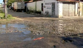 Operação Tapa Buraco: Prefeitura de Fortaleza diz ter alcançado meta, mas ruas seguem esburacadas
