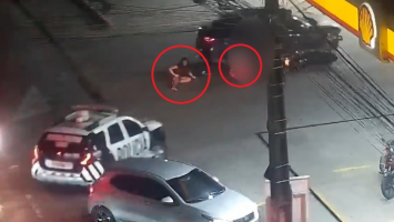 Irmãs sequestradas pelo padrasto pulam de carro em movimento durante perseguição policial; vídeo