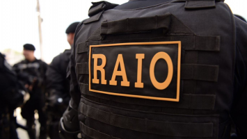 Quatro policiais são condenados no Ceará por torturar jovem com cabo de vassoura